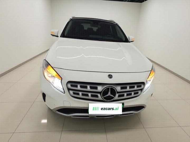 GLA 2019 GLA 200 Dynamic photo 2