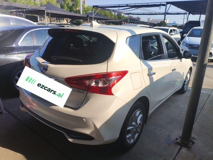 Tiida 2024 1.6L CVT photo 6