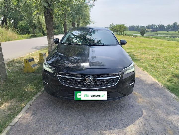 Regal 2020 552T Elite photo 2