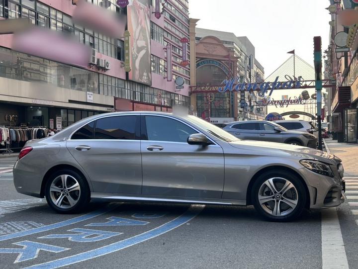 C-Class 2019 C 260 L Sport photo 3