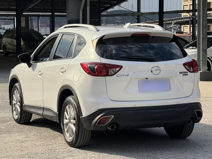 CX-5 2015 2.0L AT RWD photo 4