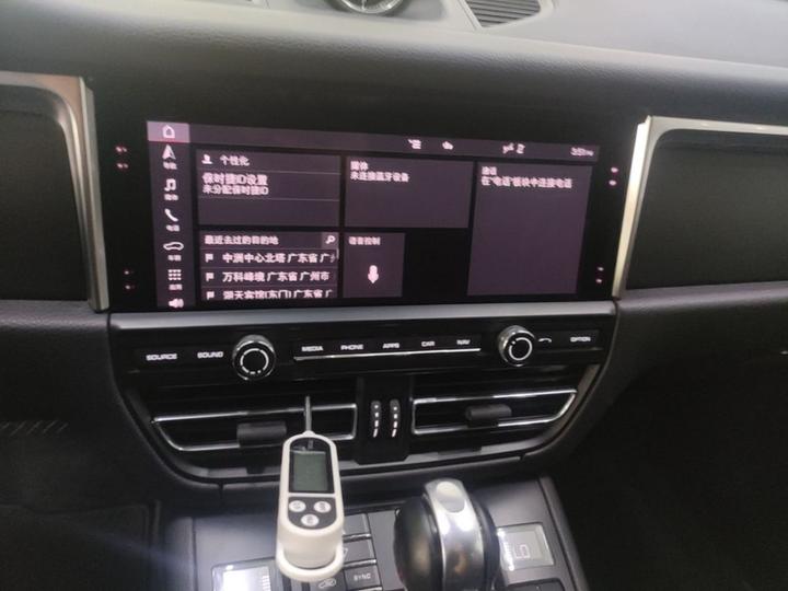 2021 Macan 2.0T photo 4