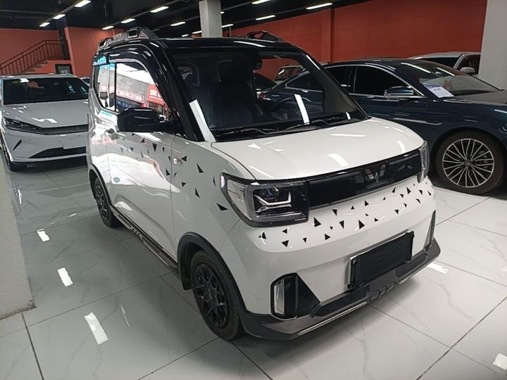 Hongguang MINIEV 2022 GAMEBOY 200km LFP photo 3