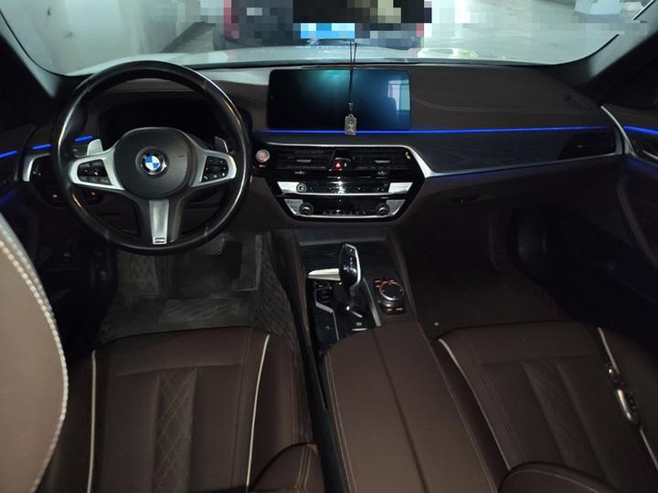 5 Series 2022 Facelift 530Li Leading M Sport Package photo 5