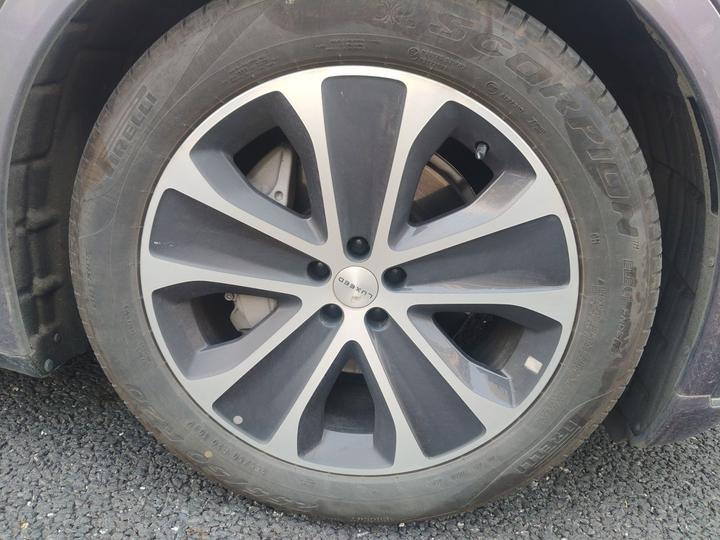 HIMA Luxeed R7 2024 EV 802km Max photo 8