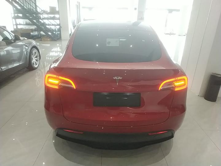 Model Y 2022 Facelift RWD photo 3