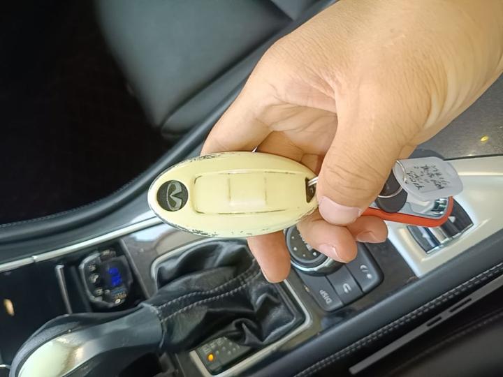 Q50L 2015 2.0T Comfort photo 8