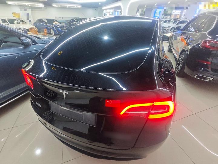 Model Y 2022 Facelift Long Range AWD photo 4