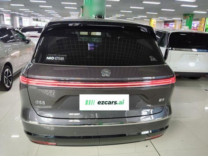 ES8 2026 6-Seater Executive Luxury photo 3