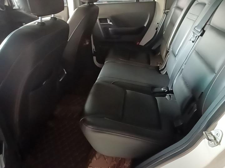 BJ40 2016 40L 2.3T AT AWD Exclusive photo 4
