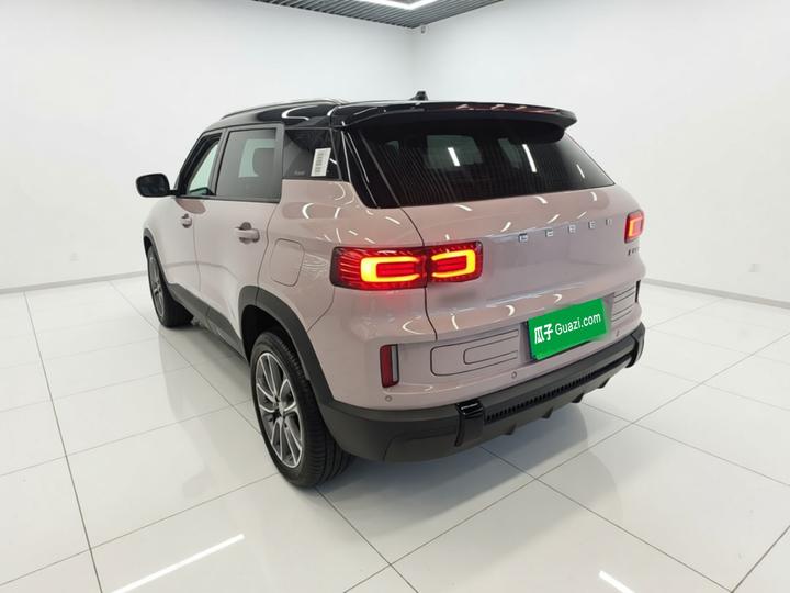 Geely icon 2026 1.5TD photo 4