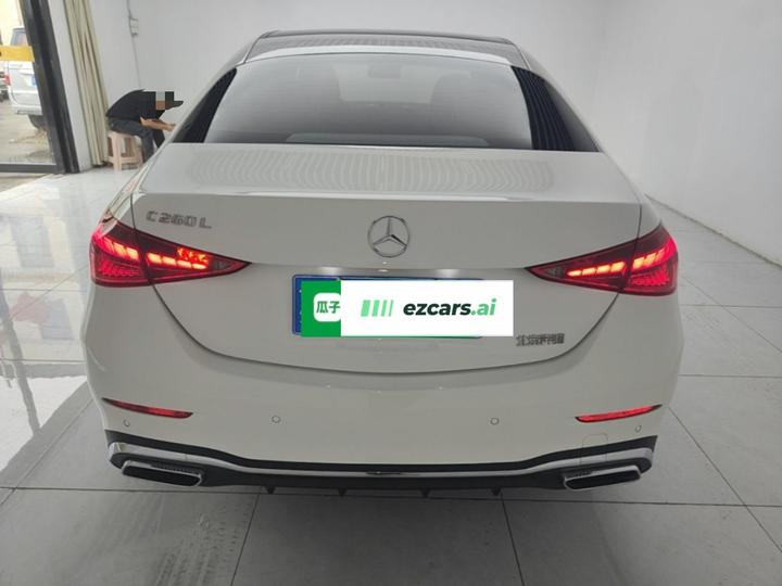 C-Class 2025 C 260 L Sport photo 5