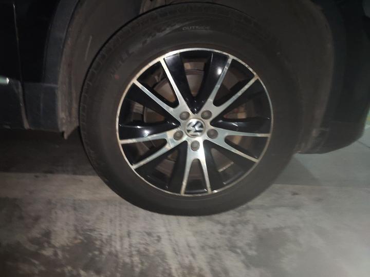Tiguan 2013 1.8TSI AT AWD Luxury photo 8