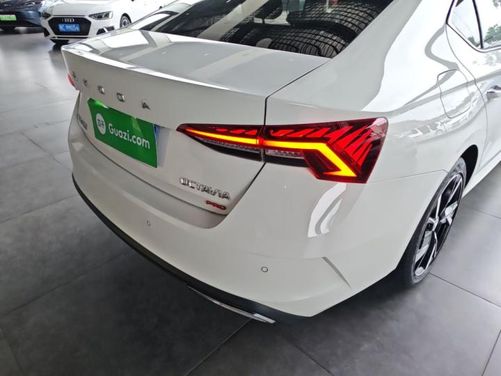 Octavia 2021 PRO TSI280 DSG Luxury photo 7