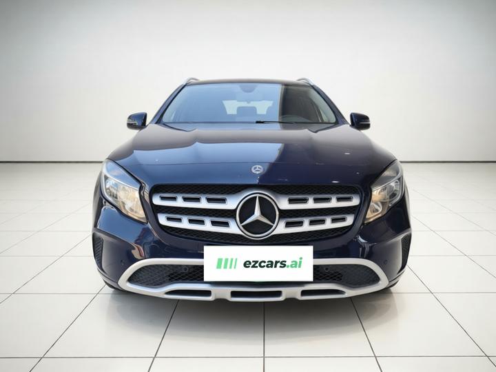 GLA 2018 GLA 200 Dynamic photo 2