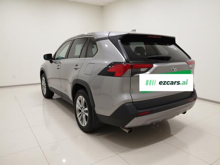 RAV4 2021 2.0L CVT RWD PLUS photo 4