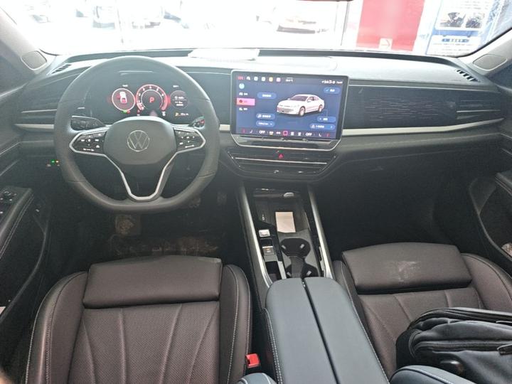 Passat 2025 Pro 380TSI photo 5