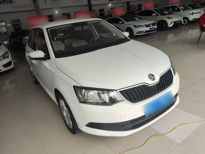 Fabia 2017 1.4L AT photo 3
