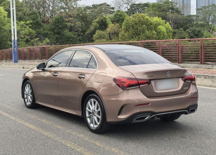 A-Class 2020 Facelift A 200 L Sport Dynamic photo 4
