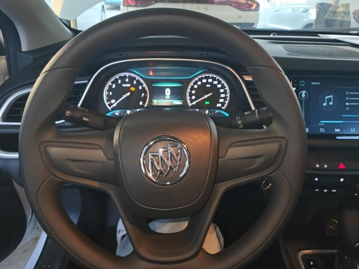Excelle 2021 Facelift Classic 1.5L AT Progressive photo 6
