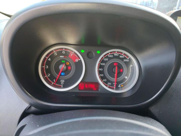 3 2014 1.5L AMT Elite photo 7