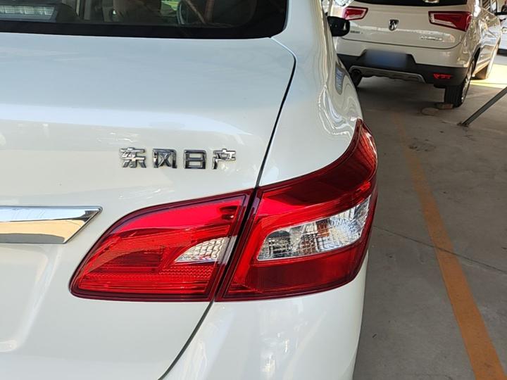 Sylphy 2019 Classic 1.6XE CVT Comfort photo 7