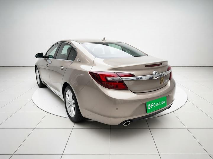Regal 2015 1.6T Elite Tech photo 4
