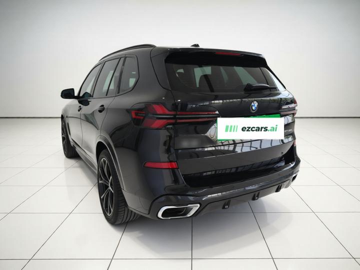 X5 2025 xDrive 30Li Exclusive M M Sport Night Package photo 4