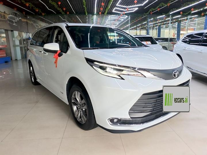 Sienna 2024 2.5L Hybrid Comfort photo 3