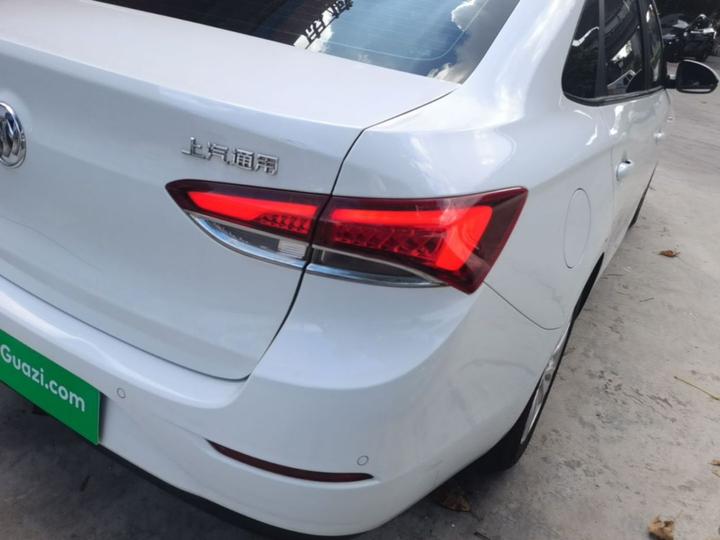 Excelle 2021 Facelift Classic 1.5L AT Elite photo 7