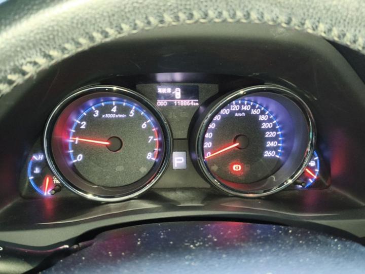 2013 2.5V photo 7