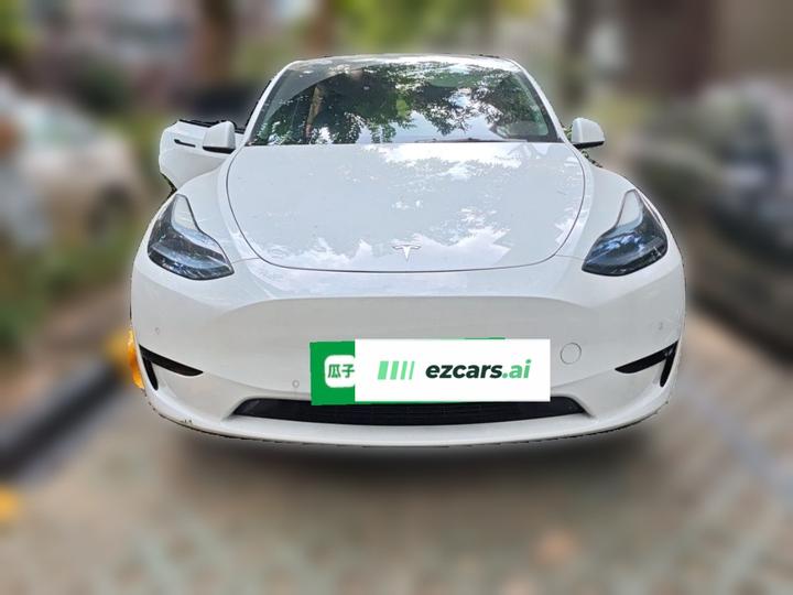 Model Y 2022 Facelift RWD photo 2