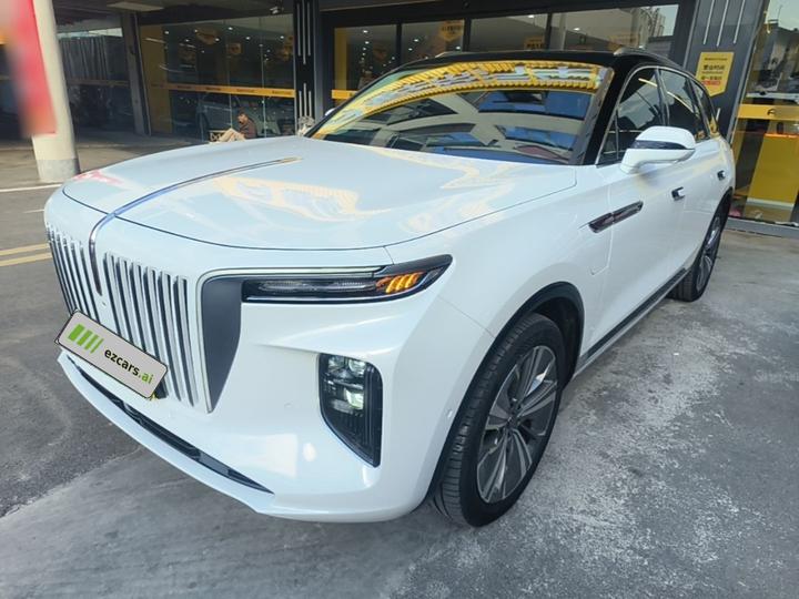 E-HS9 2022 690km 6-Seater