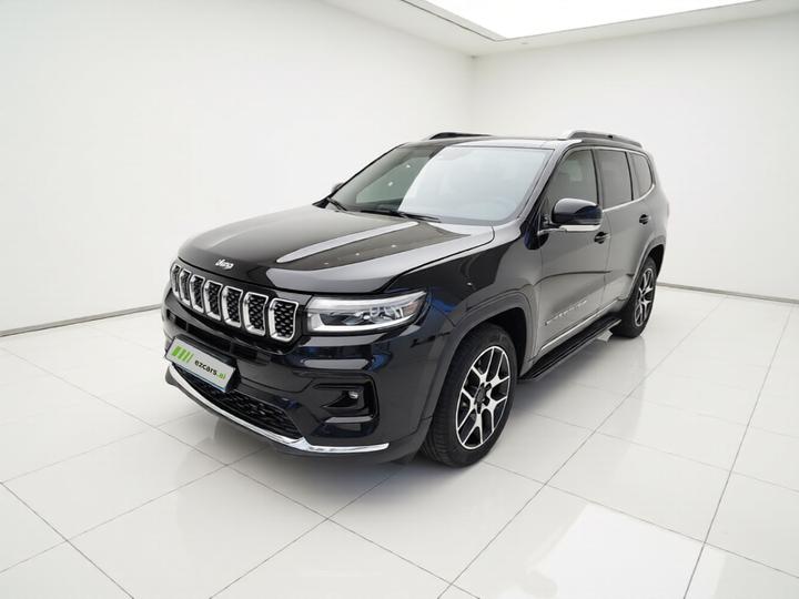 Grand Commander 2022 2.0T RWD Luxury