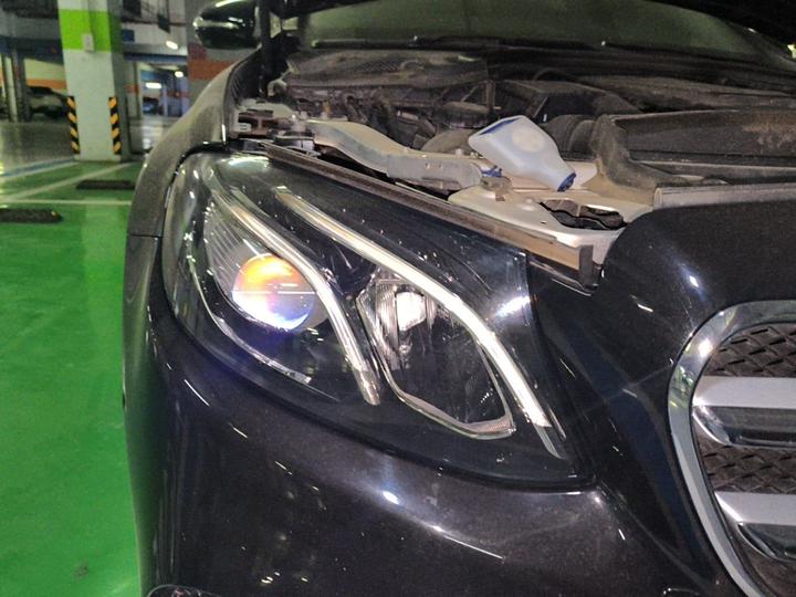 E-Class 2019 E 300 L Sport Fashion photo 7