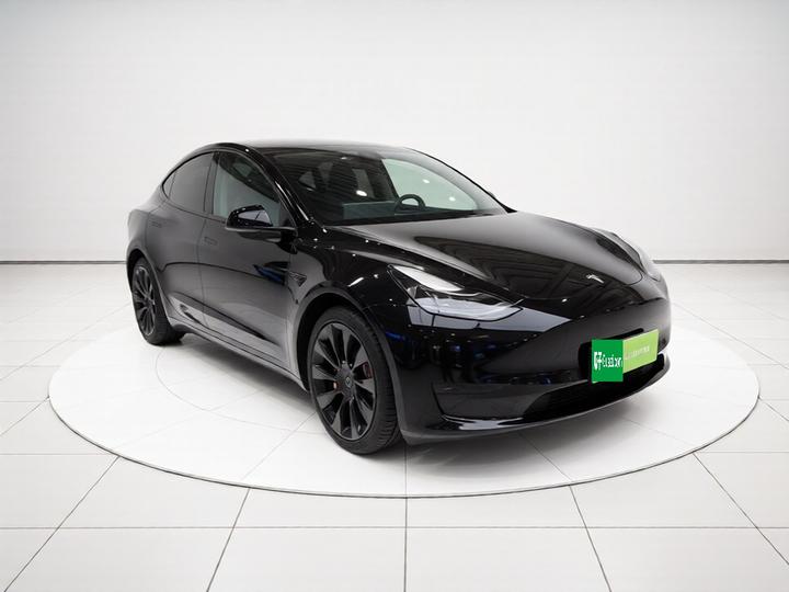 Model Y 2021 Standard Range RWD photo 3