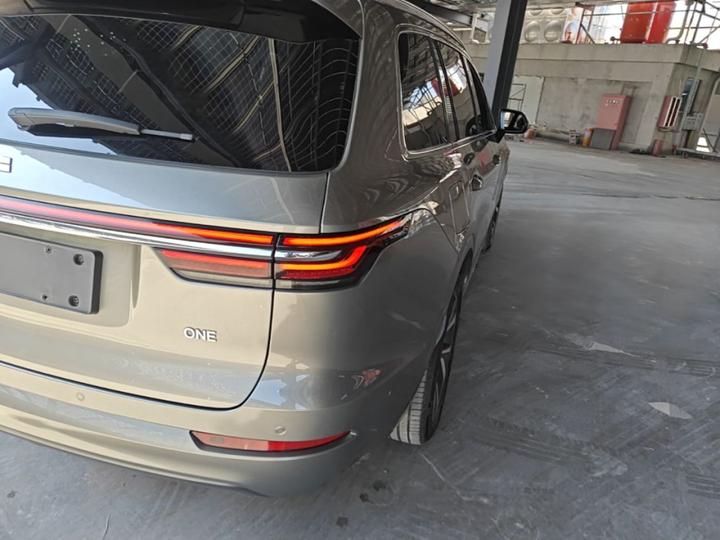 Li Auto ONE 2021 EREV 6-Seater photo 7