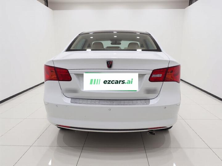 350 2015 1.5L MT Luxury photo 5