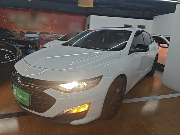 Malibu XL 2019 Redline 550T AT