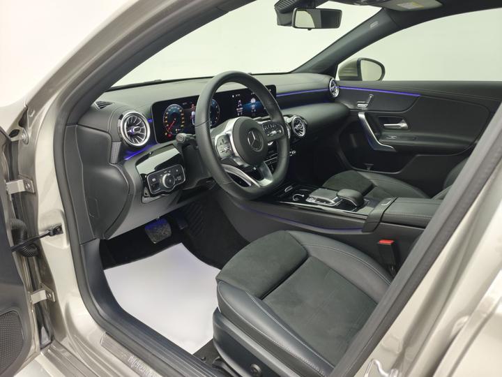 A-Class 2020 A 200 L Sport photo 7