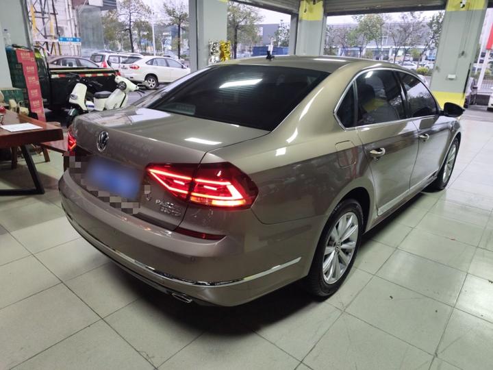 Passat 2017 330TSI DSG photo 4