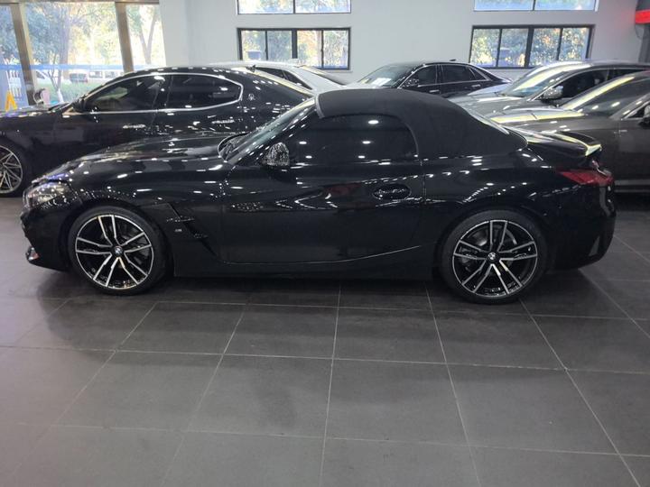 Z4 2019 sDrive 25i M Sport Package photo 3