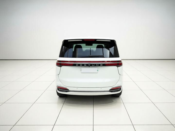 Bestune M9 2023 2.0T Exclusive photo 5