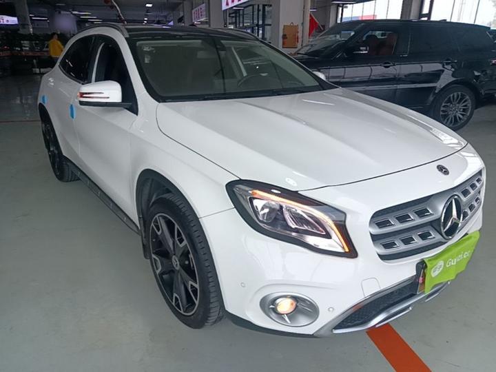 GLA 2017 GLA 220 4MATIC Fashion photo 3