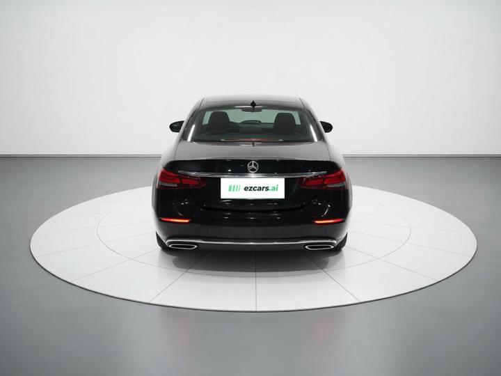 E-Class 2023 Facelift E 300 L Luxury photo 5