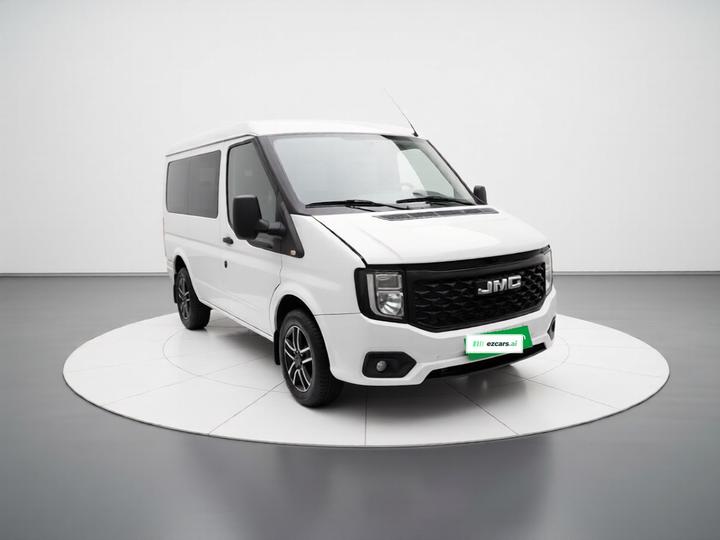 2022 2.0T MT Short Wheelbase 6-Seater photo 3