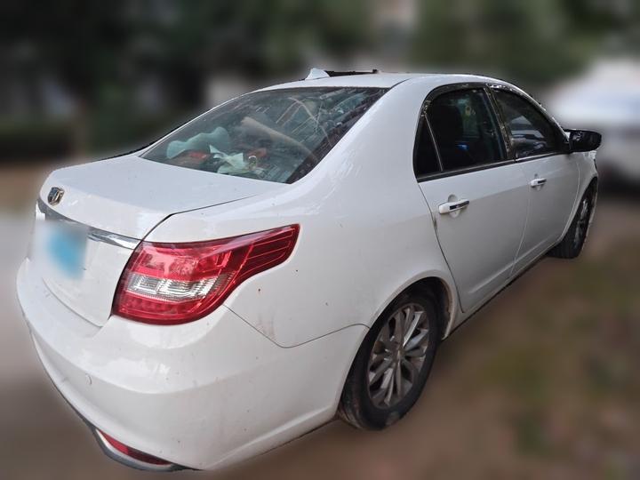 Vision 2017 1.5L MT photo 6
