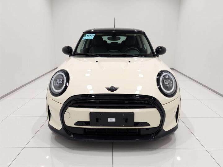 2023 1.5T COOPER photo 2