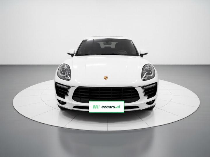 2016 Macan 2.0T photo 2