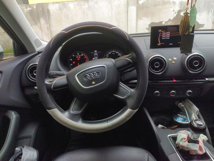 A3 2015 Sportback 35 TFSI MT Progressive photo 3
